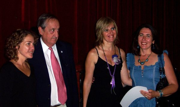 LUCIA TORRES «XXXVIII Salón de Arte Sacro de Tandil» PRIMER PREMIO con «El Ángel del Artista» Año 2010
