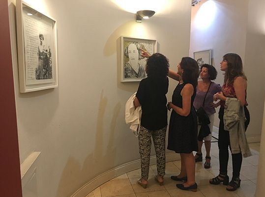 LUCIA TORRES - Instalación «Migrante» en María Elena Kavetz Gallery, Córdoba