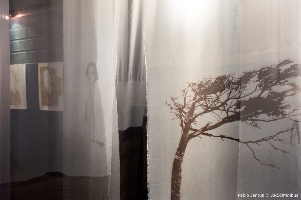 LUCIA TORRES «eNTRe - MoRaDaS» en BARDOVISUAL