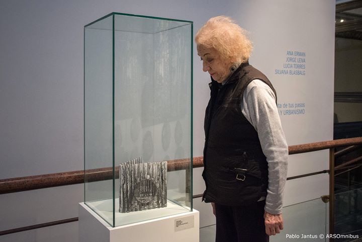 «Otras tramas entre la ruta de tus pasos NATURALEZA Y URBANISMO» del «GRUPO 5» Erman-Leiva-Torres-Blasbalg, en el Museo Banco Provincia de Buenos Aires