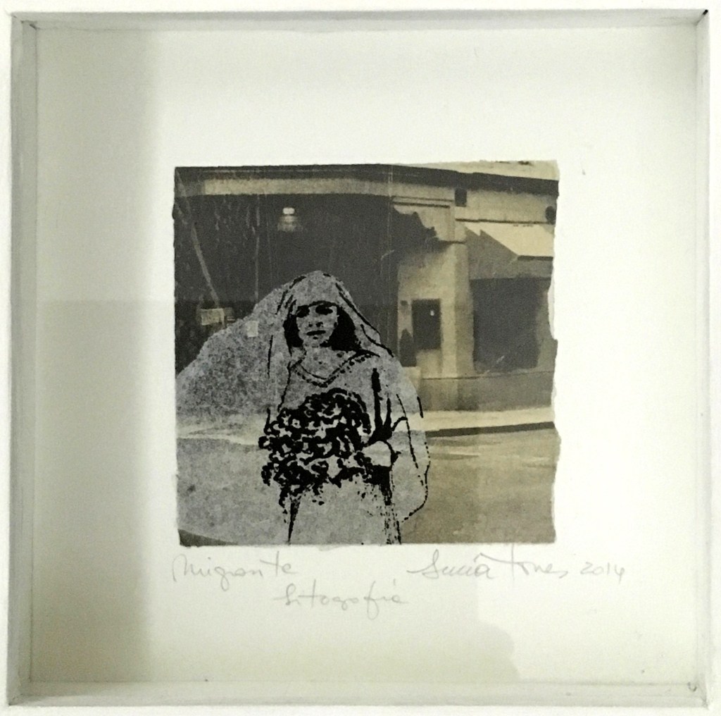 LUCIA TORRES «MIGRANTE» Litografía 20x20cm - Año 2014