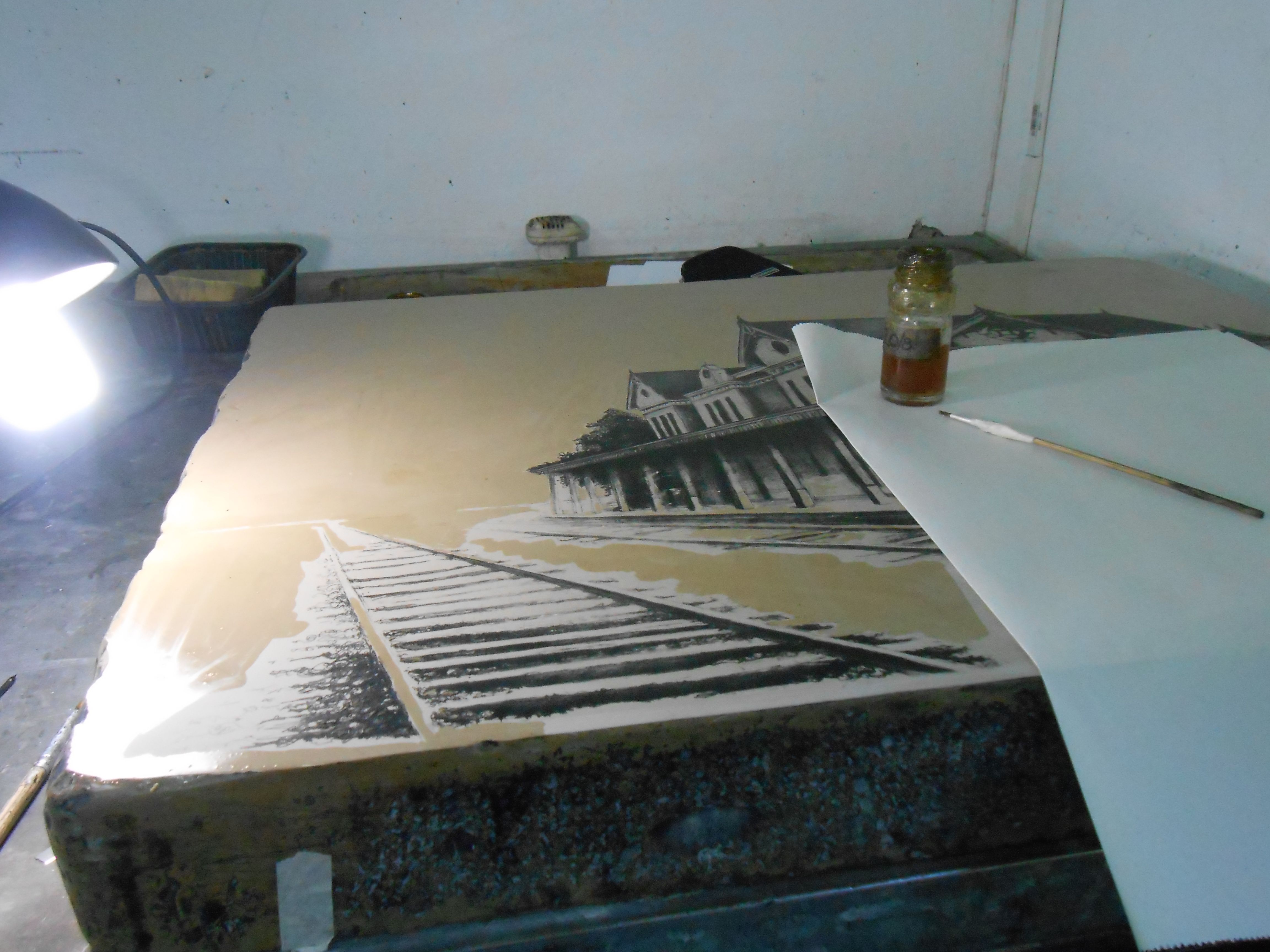 LUCIA TORRES - Proceso de impresión de la pieza «Migrante 102 - Estación Puerto Deseado»