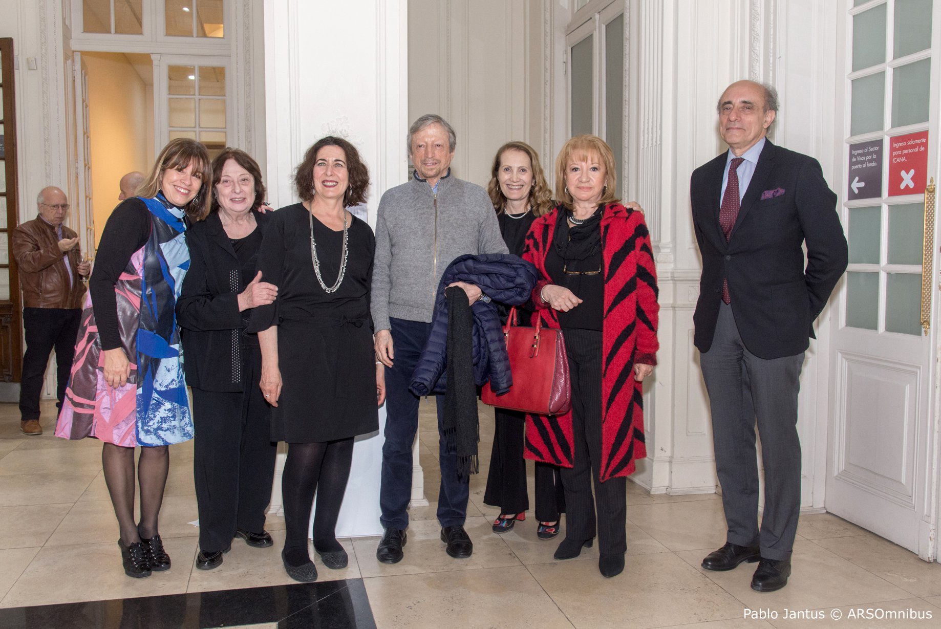 «ENTRE PAPELES» Constelaciongráfica, ICANA White Hall, CABA