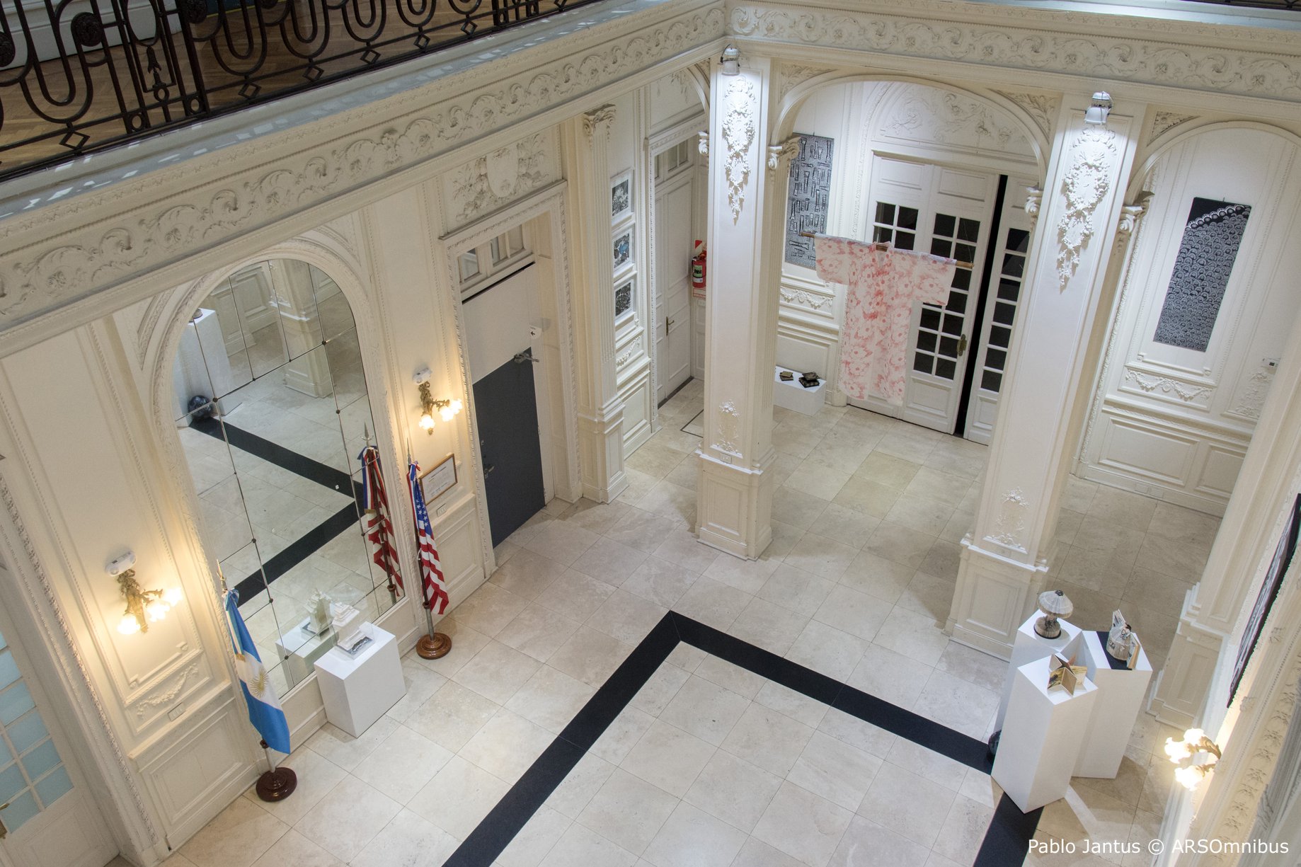 «ENTRE PAPELES» Constelaciongráfica, ICANA White Hall, CABA