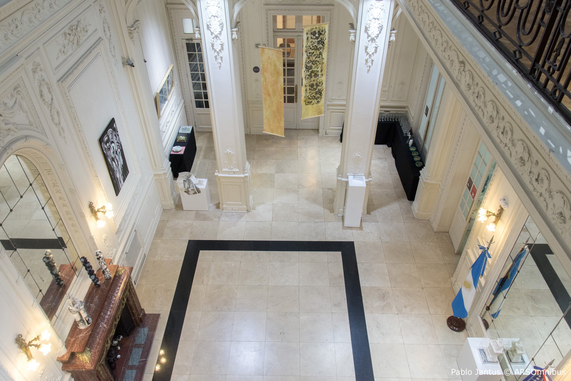 «ENTRE PAPELES» Constelaciongráfica, ICANA White Hall, CABA