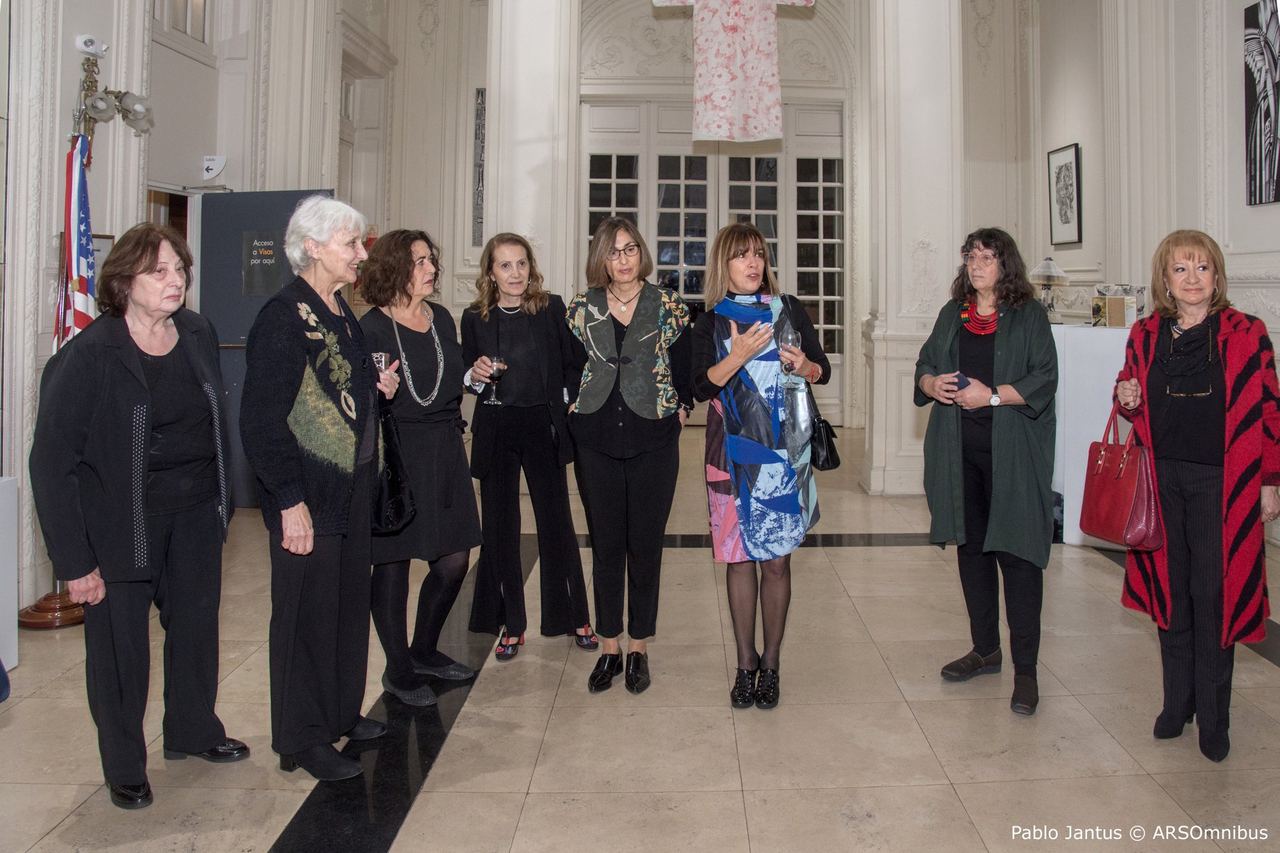 «ENTRE PAPELES» Constelaciongráfica, ICANA White Hall, CABA