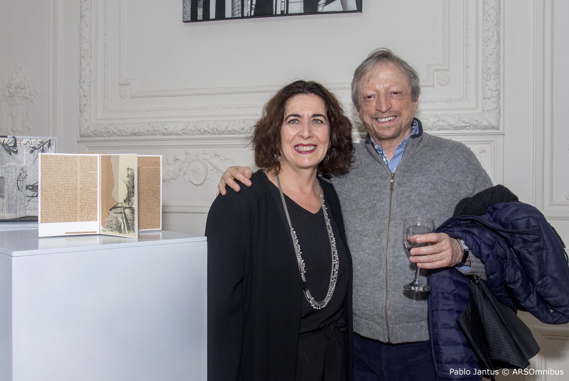 «ENTRE PAPELES» Constelaciongráfica, ICANA White Hall, CABA