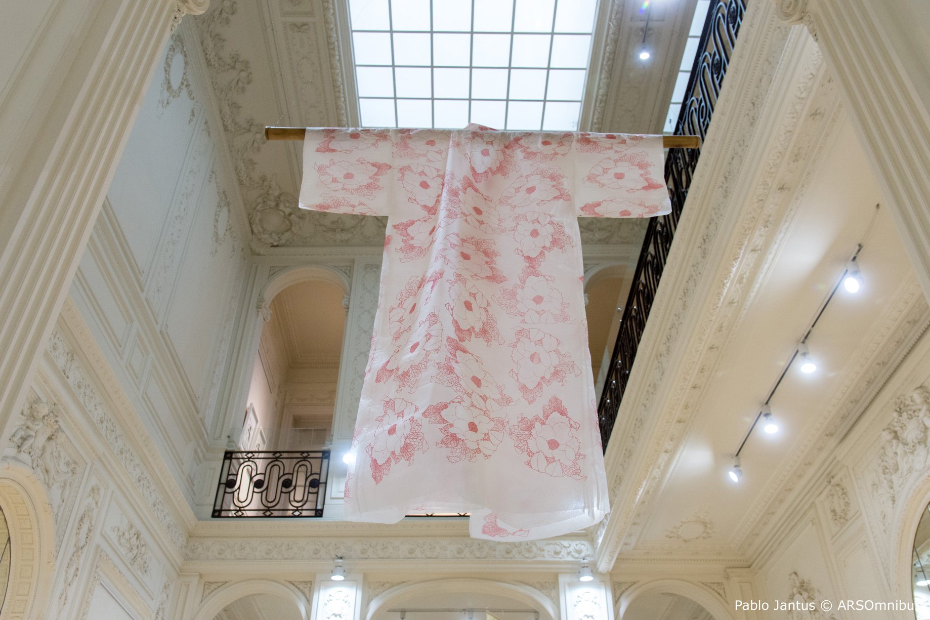 «ENTRE PAPELES» Constelaciongráfica, ICANA White Hall, CABA