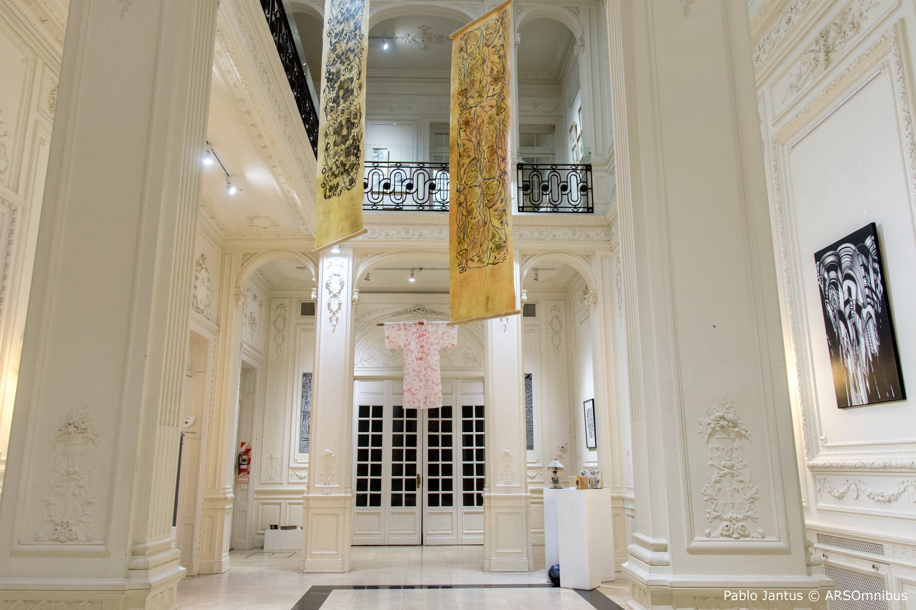 «ENTRE PAPELES» Constelaciongráfica, ICANA White Hall, CABA