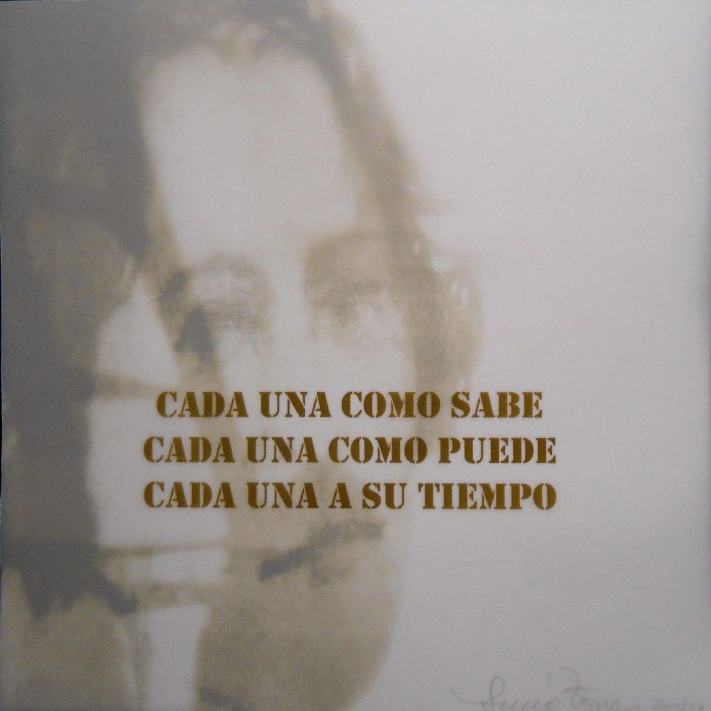 LUCIA TORRES «ELLA es RESILIENCIA» Litografía sobre Poliester - 20x20cm – Año 2014, en EL+LA «ArteBA» Edición 23 - 2014