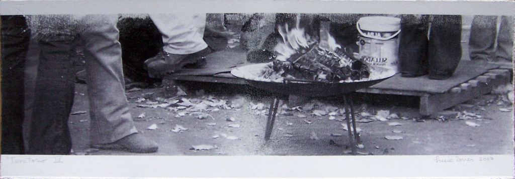 LUCIA TORRES con «Territorio IV» Transfer de 19x56cm - Año 2007 en RE[conocer]NOS «EXPOSICIÓN INTERNACIONAL DEL GRÁFICA CONTEMPORÁNEA - DIÁLOGOS E INTERPRETACIONES» en Museo de Arte de Caldas, Colombia